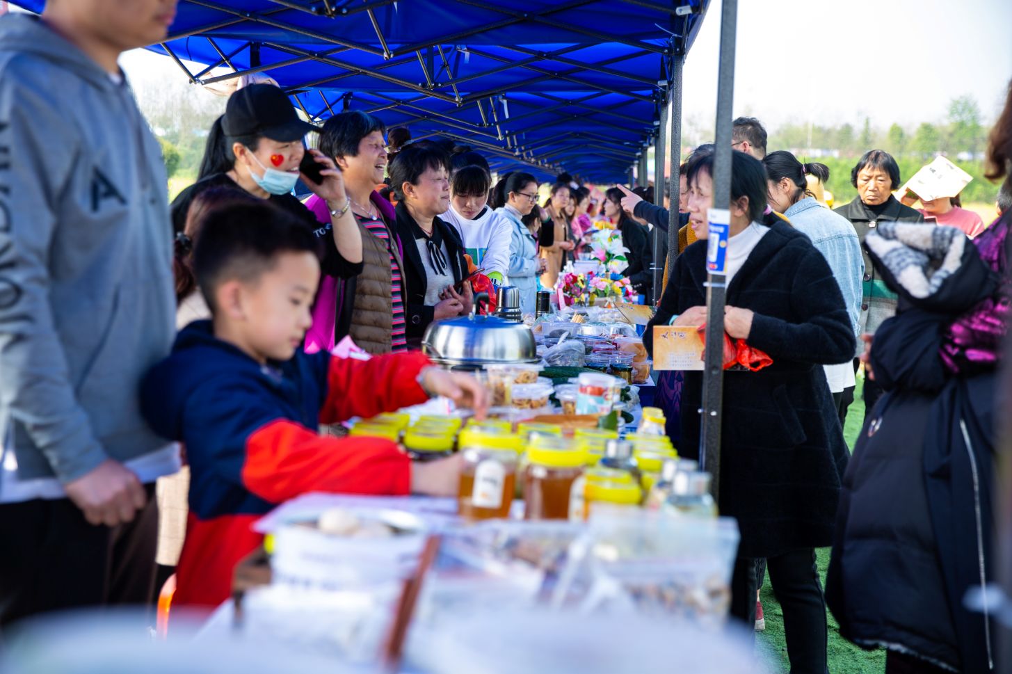 湖南凯发k8国际首页登录体育管理有限公司